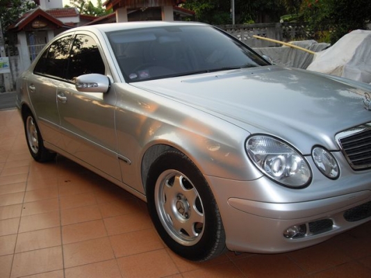 ขายBENZ, E220 CDI เจ้าของขายเอง รถสวย วิ่ง 6 หมื่น กิโล แท้ๆ