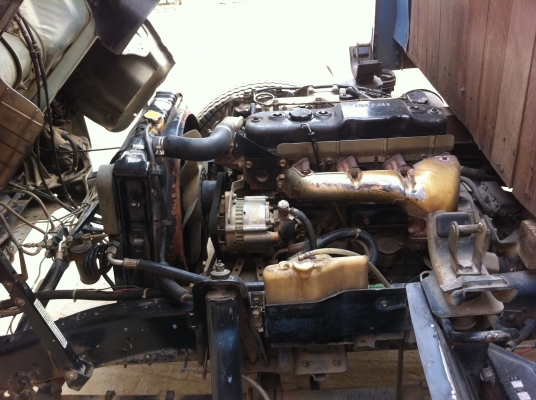 ขายรถบรรทุก 6 ล้อ ISUZU NPR กระบะคาร์โก้ เครื่อง 115 แรง รถห้างแท้ สภาพสวยมากๆ