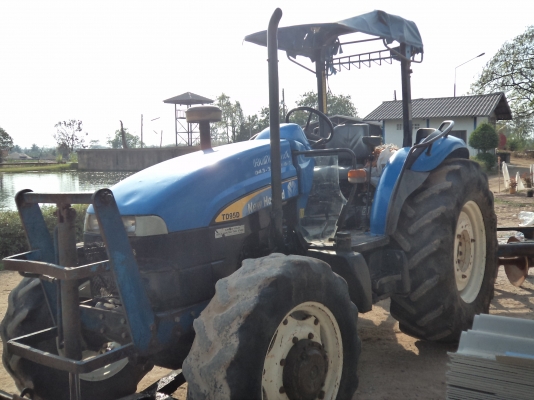 รถไถ New Holland