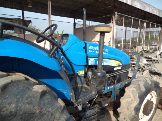 รถไถ New Holland