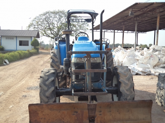 รถไถ New Holland