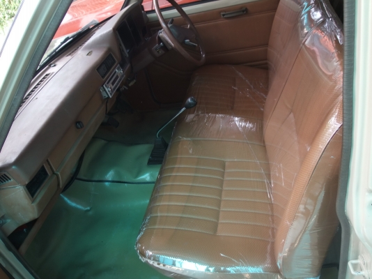 Datsun 720 แก๊สLPG แอร์ ( จองแล้วโดยคุณจุฑาทิพย์ )