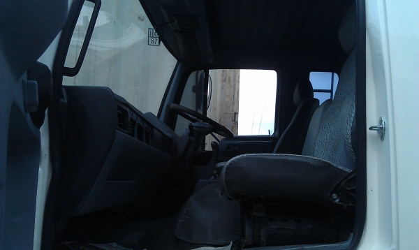 ขายรถ10ล้อหัวคัสซีสวยๆ ขายรถ10ล้อหัวคัสซีสวยๆ