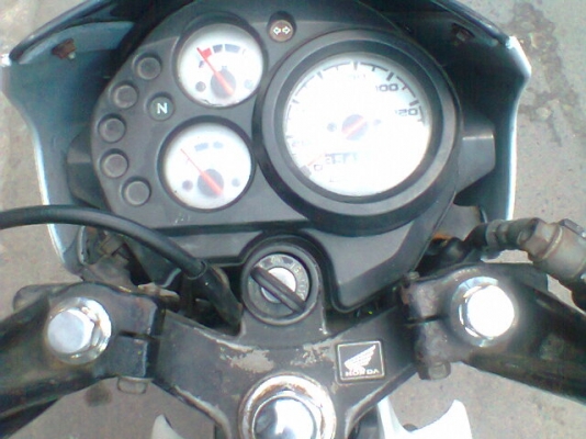 ขาย SONIC125 ตัวเก่า ขาย SONIC125 ตัวเก่า