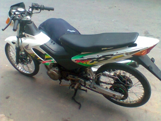 ขาย SONIC125 ตัวเก่า ขาย SONIC125 ตัวเก่า