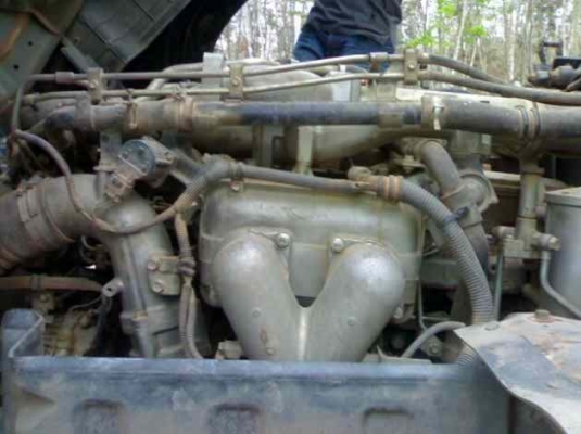 รถอิซูซุ 10 ล้อดั๊ม 360 แรงม้า  ปี 52   รถวิ่ง 180000 กว่า กม.  สนใจติดต่อ 081 - 6079515