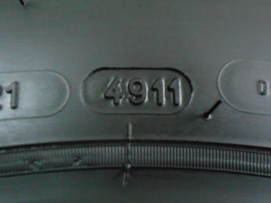 ขายยาง BFGoodrich Long Trial 265/70/16 ปลายปี 11 สวยๆ 1 ชุด