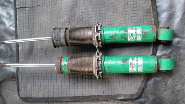 ขายโช๊ค  ต้นละ 1000