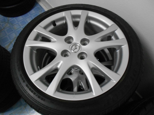 ขายล้อแม็ก mazda 2 ขอบ 16 พร้อมยางปลายปี 11