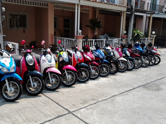 ขายมอเตอร์ไซค์มือสองหลายคัน.