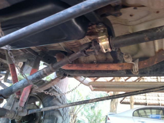 รถโตโยต้า  โฟวิล ออฟโรส    4 X 4    สนใจติดต่อ 081 - 6079515