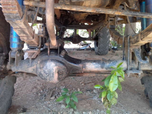 รถโตโยต้า  โฟวิล ออฟโรส    4 X 4    สนใจติดต่อ 081 - 6079515