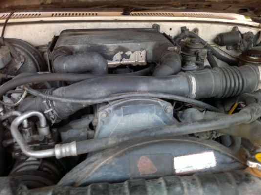 รถโตโยต้า  โฟวิล ออฟโรส    4 X 4    สนใจติดต่อ 081 - 6079515