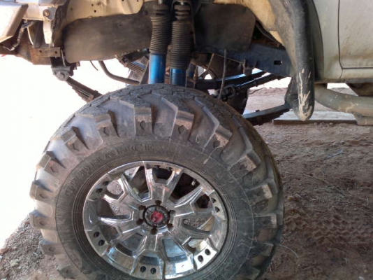 รถโตโยต้า  โฟวิล ออฟโรส    4 X 4    สนใจติดต่อ 081 - 6079515