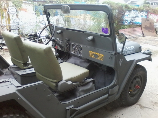 JEEP M151