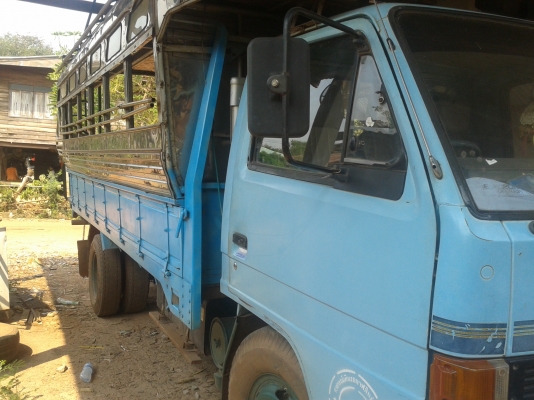 ขาย 6 ล้อ 110 แรง ISUZU NKR รถห้างแท้100\% เกียร์สั้น พวงมาลัยพาวเวอร์  ยกหัวได้