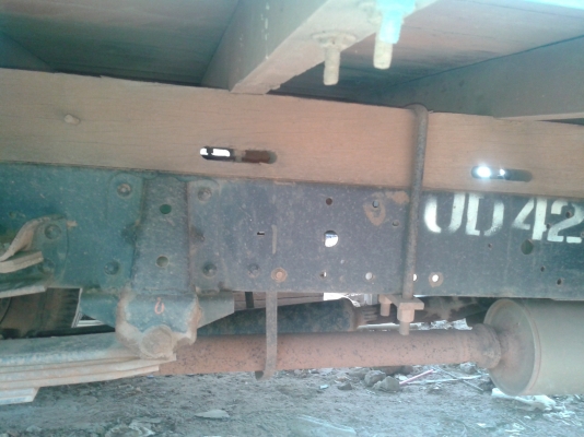 ขาย 6 ล้อ 110 แรง ISUZU NKR รถห้างแท้100\% เกียร์สั้น พวงมาลัยพาวเวอร์  ยกหัวได้