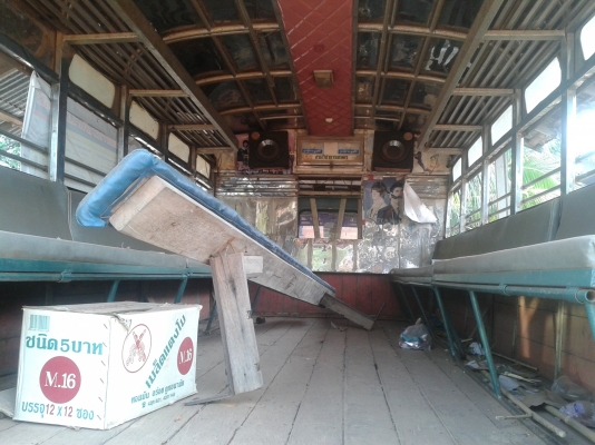 ขาย 6 ล้อ 110 แรง ISUZU NKR รถห้างแท้100\% เกียร์สั้น พวงมาลัยพาวเวอร์  ยกหัวได้