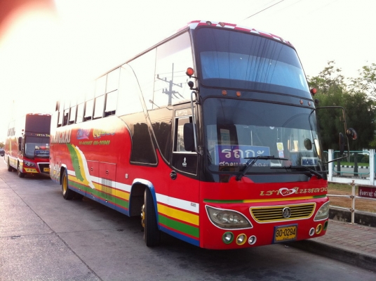 รถบัสพัดลม