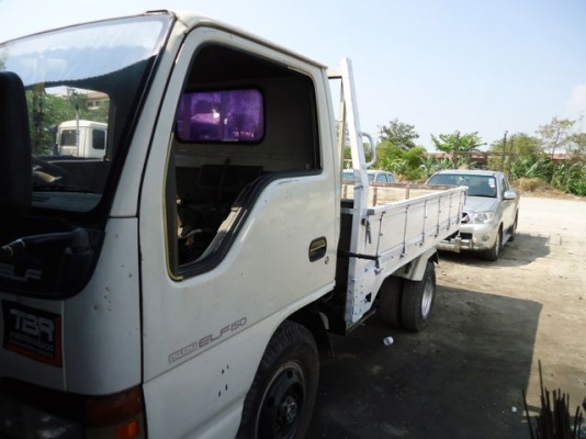 ขายรถหกล้อเล็ก ISUZU NHS696 เครื่องยนต์ 4JB1 125 แรงม้า รถปี 40 ขายรถหกล้อเล็ก ISUZU NHS696 เครื่องยนต์ 4JB1 125 แรงม้า รถปี 40