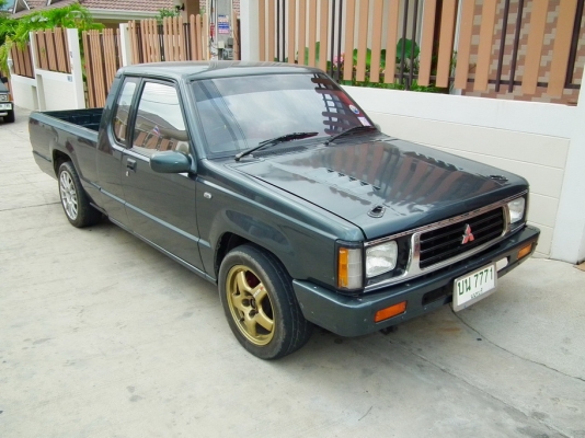 ขายมิตซู L200 Cyclone ปี 93 แต่งครบชุด 150,000 บาท / พัทยา