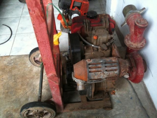 ขายเครื่องดีเซลสูบน้ำ 3 นิ้ว พร้อมรถเข็น