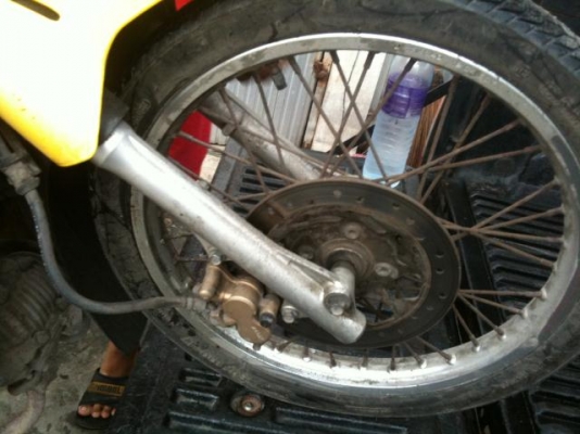 เวฟ 125 สตาทย์มือ บ้านบ้านป้ายแดง