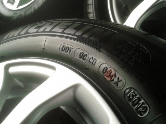 ล้อแม็ก+ยาง(ป้ายแดง)Brio amazeสวยๆ ขาย 8,000฿