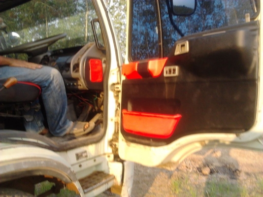 ขายรถบรรทุกสิบล้อดั้มพ์ HINO 2 เพลา เครื่อง 195 (HO7D)