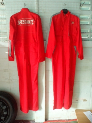 เสื้อใส่แข่ง SPEED MATE ชุดละ 1,200บ.