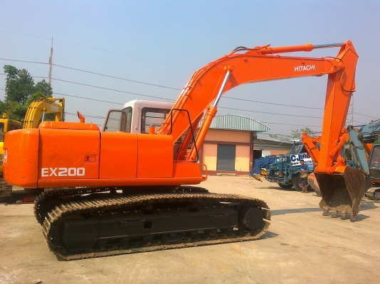 ขาย รถแมคโค EX200-2 เก่านอกมีเอกสาร รับจัดไฟแนนร์ให้ มีหลายคันให้เลือก