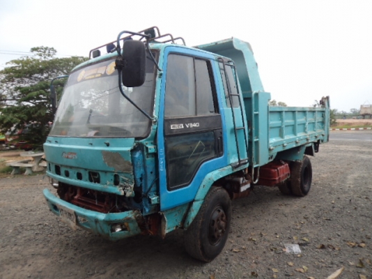 ขายรถอีซูซุร็อก6ล้อดั้ม 175 แรง ราคาถูกๆ