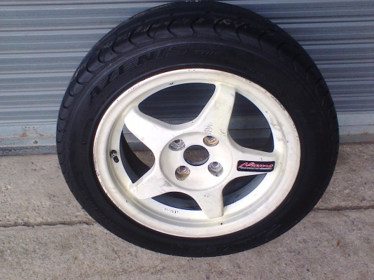 ล้อขอบ15 4รู100 พร้อมยาง 195/55/15 falken 6500บาท