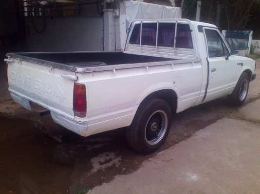 DATSUN 720 ช่วงสั้น สภาพสวย พร้อมใช้งาน