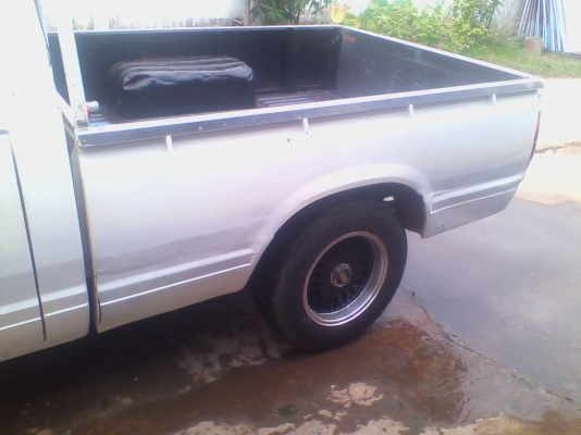 DATSUN 720 ช่วงสั้น สภาพสวย พร้อมใช้งาน