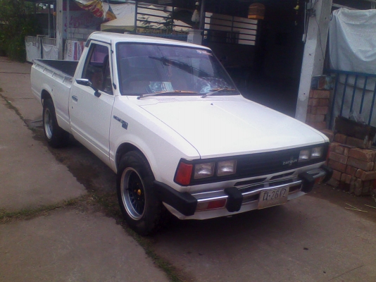 DATSUN 720 ช่วงสั้น สภาพสวย พร้อมใช้งาน