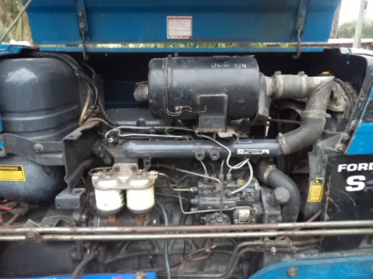 ขายรถไถฟอร์ด 6610 เต็ม สภาพสวยพร้อมใช้