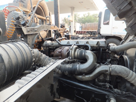 10ล้อหัวลากHINO MEGA 260UROII ปี47