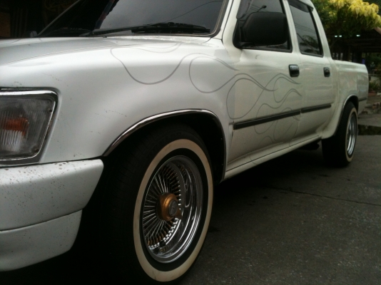 ฝากรูปคิ้วสแตนเลสไมตี้ให้พี่ปูดอนเมืองครับ