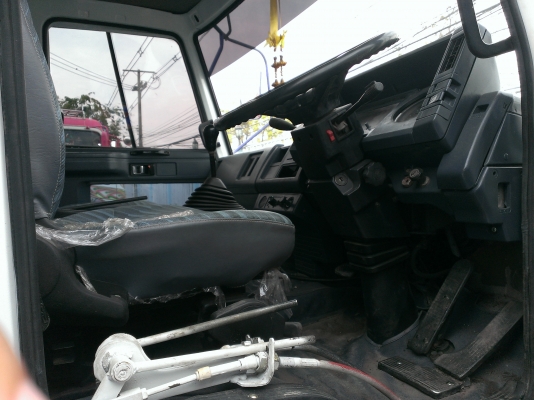 ขายรถISUZU2102เพลาดั้มเครื่อง220แรงม้ามีระบบลากจูงยางใหม่10เส้น ขายรถISUZU2102เพลาดั้มเครื่อง220แรงม้ามีระบบลากจูงยางใหม่10เส้น