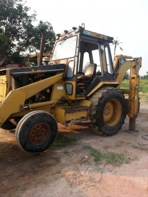 ขายด่วน ตักหน้าขุดหลัง CAT 428 B เอกสารเล่มทะเบียน