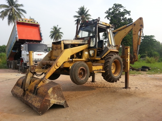 ขายด่วน ตักหน้าขุดหลัง CAT 428 B เอกสารเล่มทะเบียน