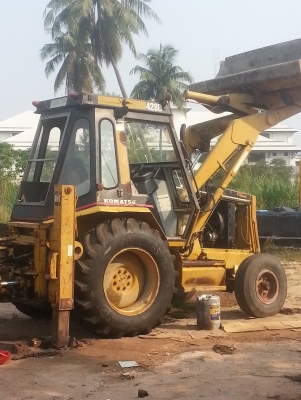 ขายด่วน ตักหน้าขุดหลัง CAT 428 B เอกสารเล่มทะเบียน