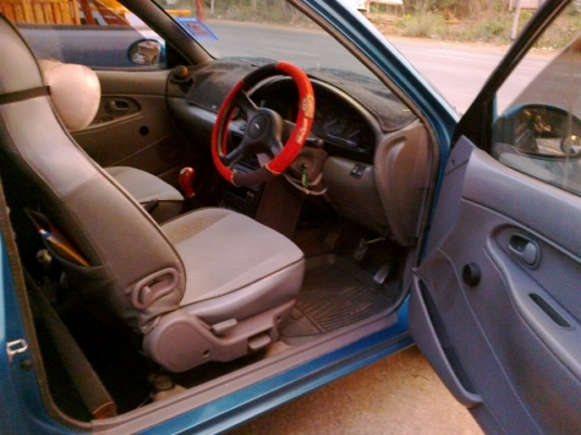 ขายด่วนFORD3ประตูสภาพน่าใช้