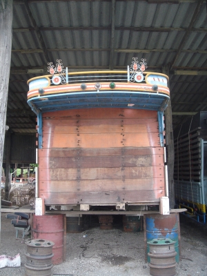 กระบะไม้ 6ล้อ