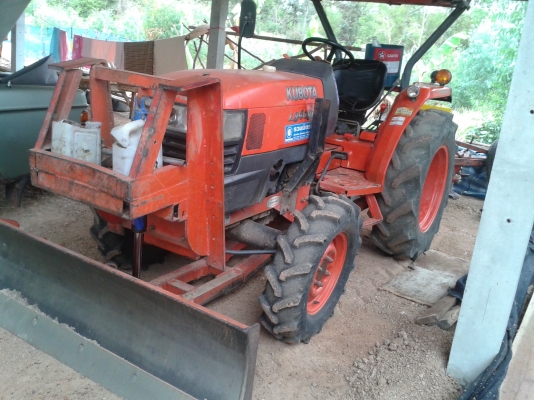 L3408Di ปี52 ตัวสุดท้ายก่อนเป็น36 ทำงานน้อยมาก