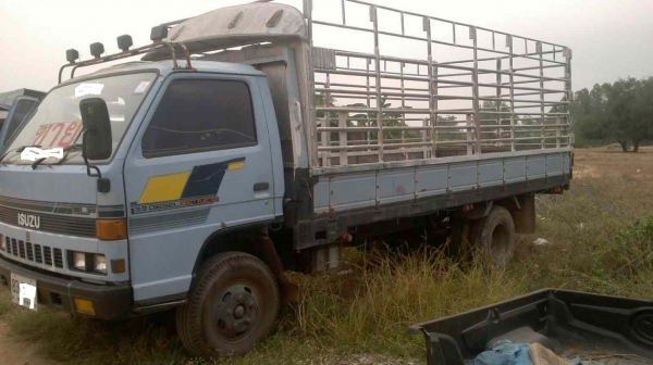 NPR59P รถประกอบ5น้อต เครื่อง115เทอโบ ยาว5.5 เมตร เพาเวอร์ แอร์หนาว