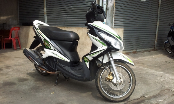 ขาย yamaha mio125 สีขาว ดำ เดือน เมษา ปี 54