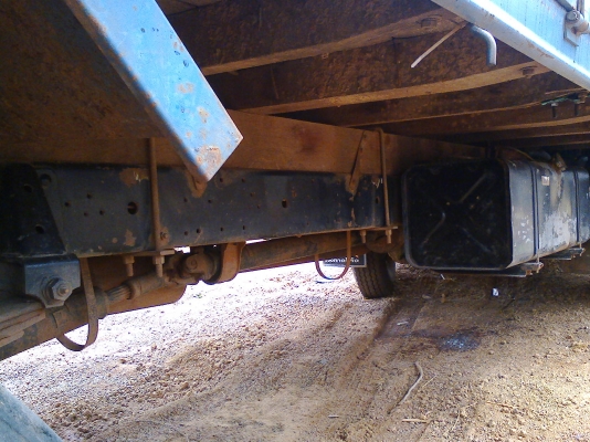 NPR59P รถประกอบFหลัง คานหน้า5น้อต เครื่อง115 ยาว5.5 เมตร เพาเวอร์