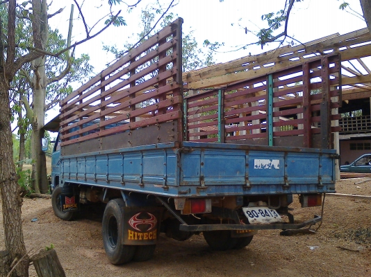 NPR59P รถประกอบFหลัง คานหน้า5น้อต เครื่อง115 ยาว5.5 เมตร เพาเวอร์